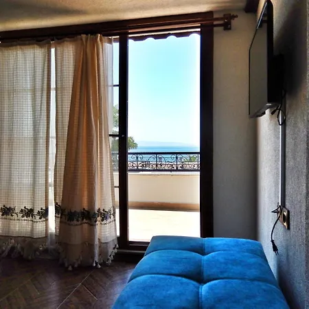 Aparthotel Tas Konak *